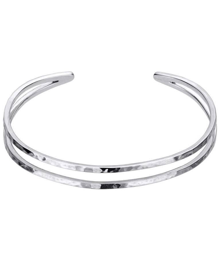 Hamrad armring i äkta silver