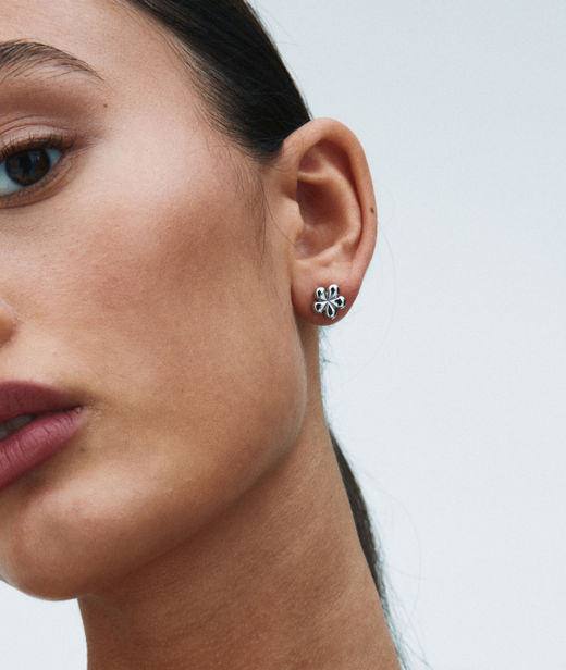 Stålörhänge Daisy Studs Steel SU26