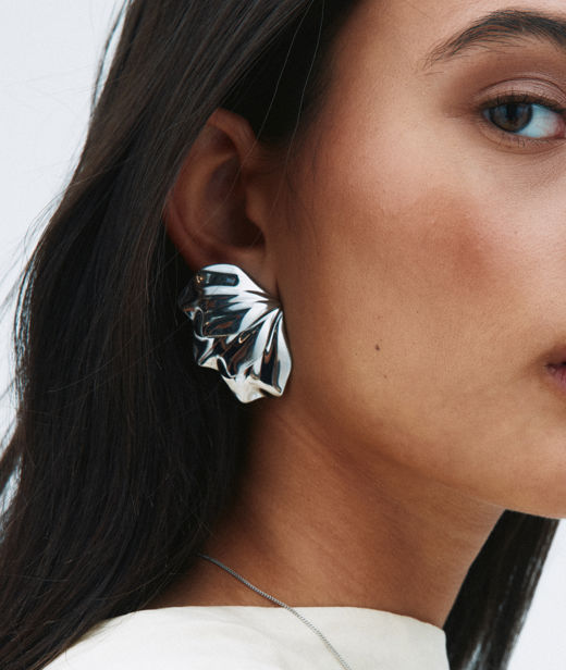 Stålörhänge Petal Studs L Steel SU26