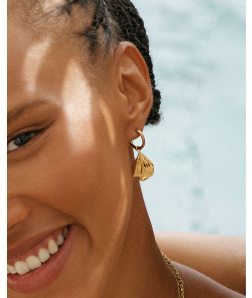 Stålörhänge Petal Hoops Gold SU26