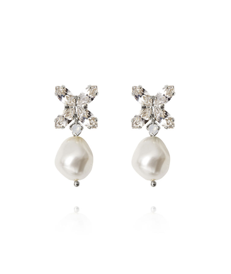 Mässingörhänge Honey Bee Bridal Pearl/ Crystal rhodium