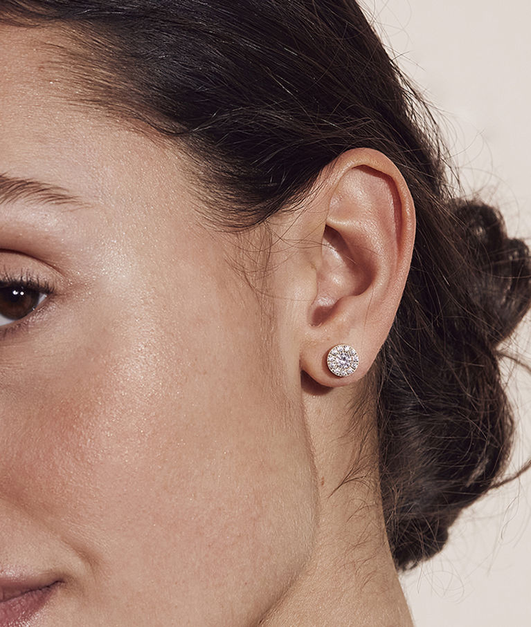 Stålörhänge Thassos Studs gold AU20 CC