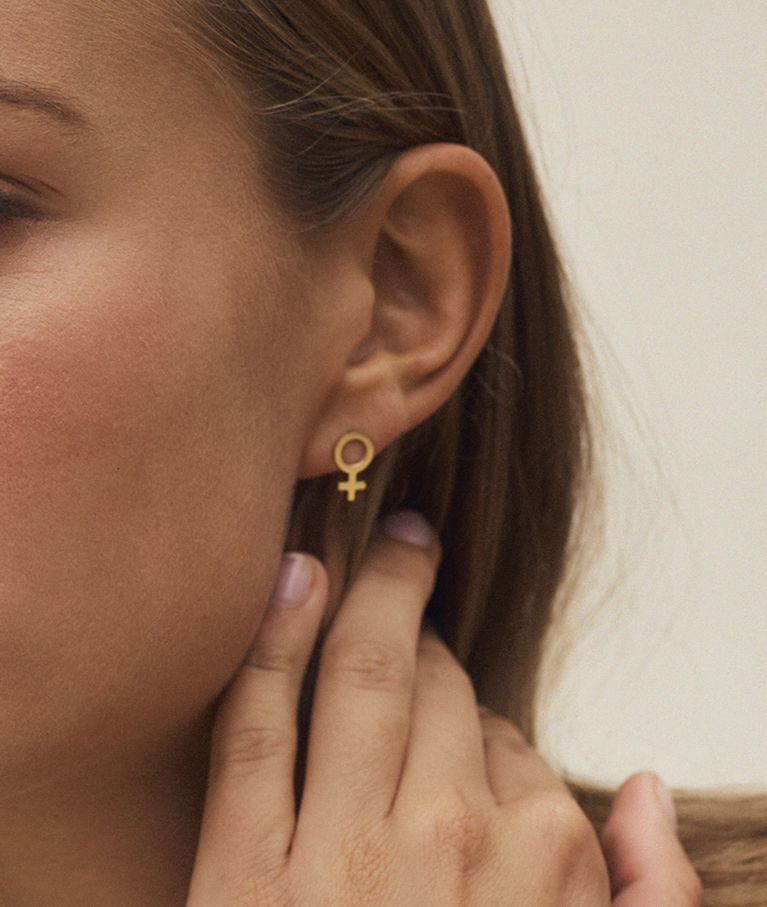 Stålörhänge Venus Studs gold