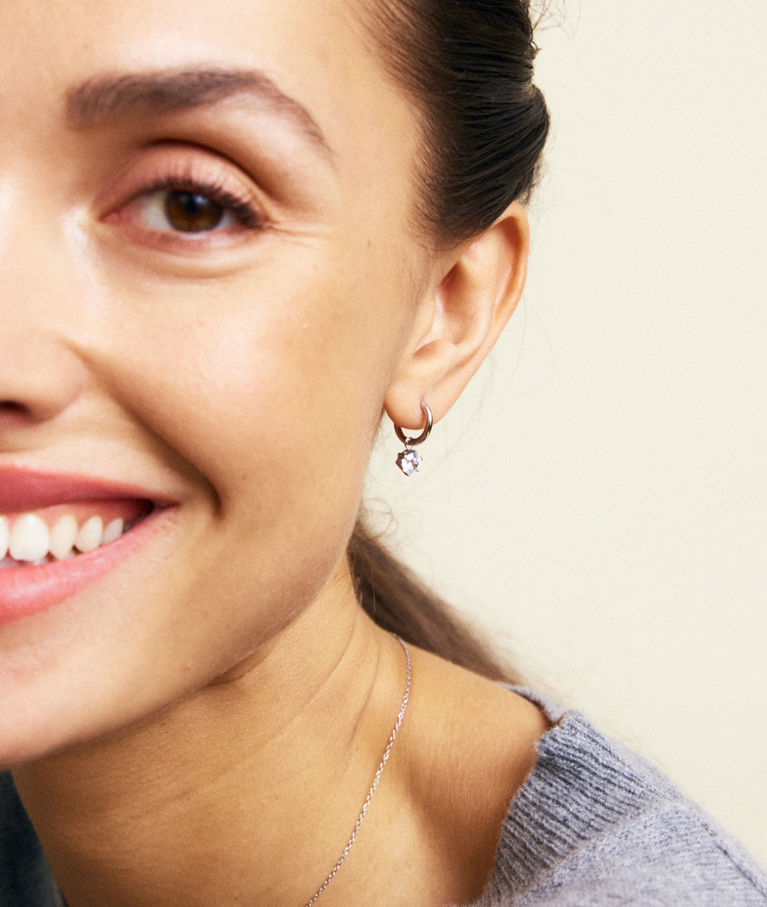 Stålörhänge Crown Hoops