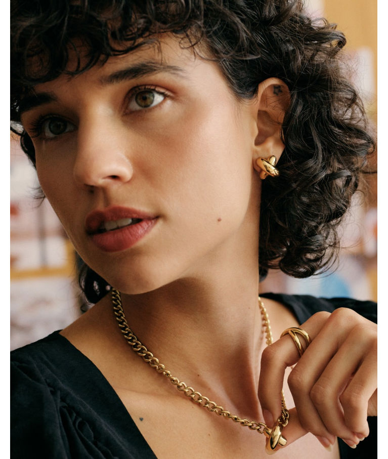 Stålhalsband Alexa Necklace L Gold SP26