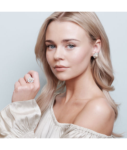 Mässingörhänge Coco Rose - Ivory Mist