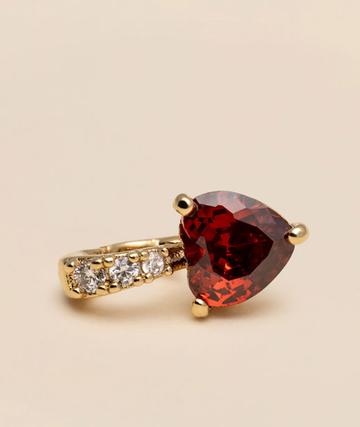 Mässinghänge Venus Garnet gold