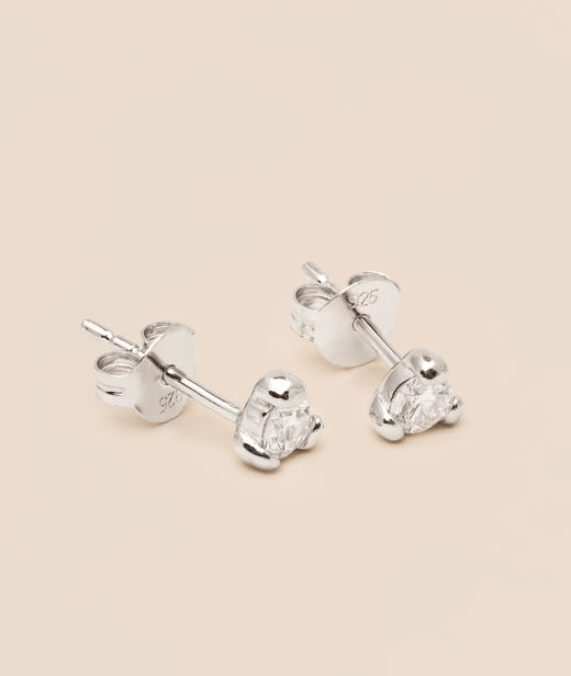 Silverörhänge Signature Stud 3.4mm 0,3ct LAB